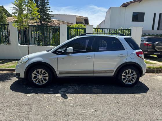 SUZUKI SX4 2.0 4X4 16V GASOLINA 4P AUTOMÁTICO