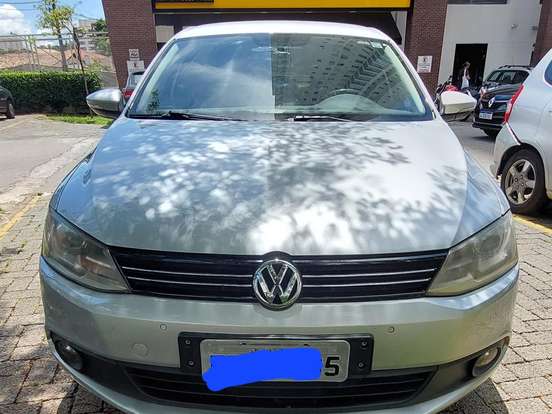 VOLKSWAGEN-JETTA-2.0 COMFORTLINE FLEX 4P TIPTRONIC VOLKSWAGEN-JETTA-2013