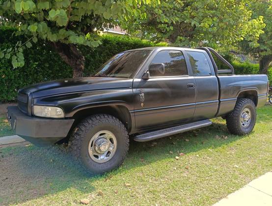 DODGE RAM 5.9 2500 4X2 CE GASOLINA 2P AUTOMÁTICO