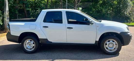 RENAULT-DUSTER OROCH-2022