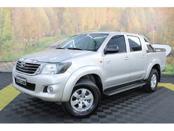 TOYOTA HILUX 2.7 SR 4X2 CD 16V FLEX 4P AUTOMÁTICO