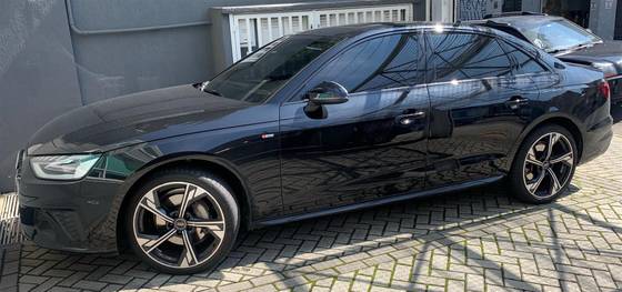 AUDI A4 2.0 TFSI MHEV S LINE S TRONIC