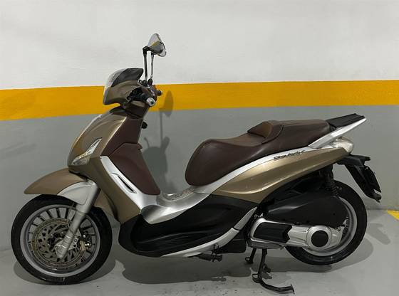 PIAGGIO BEVERLY 300 