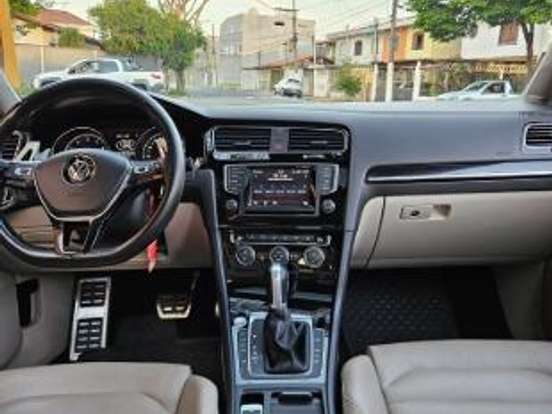 VOLKSWAGEN-GOLF-1.4 TSI HIGHLINE 16V GASOLINA 4P AUTOMÁTICO VOLKSWAGEN-GOLF-2014
