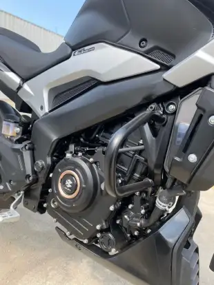 BAJAJ-DOMINAR 250-2025