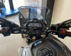BAJAJ DOMINAR 400 BAJAJ DOMINAR 400