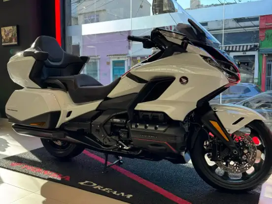 HONDA-GL 1800 GOLD WING TOUR HONDA-GL 1800 GOLD WING TOUR-2024