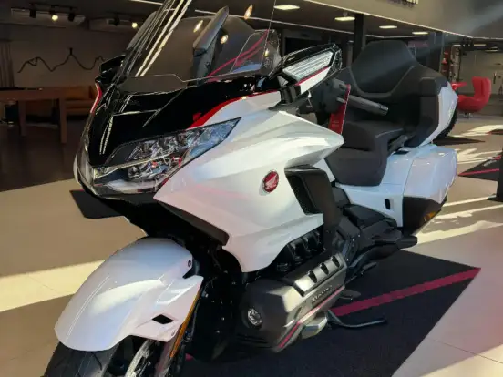 HONDA-GL 1800 GOLD WING TOUR HONDA-GL 1800 GOLD WING TOUR-2024