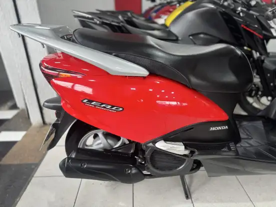 HONDA-LEAD 110-2010