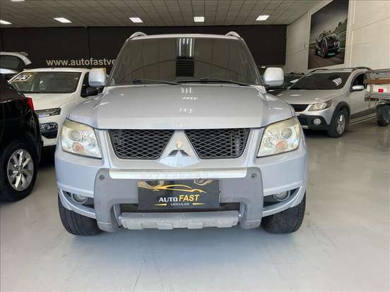 MITSUBISHI-PAJERO TR4-2012