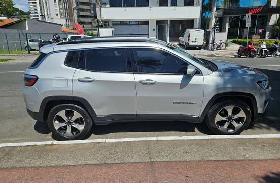 JEEP-COMPASS-2018