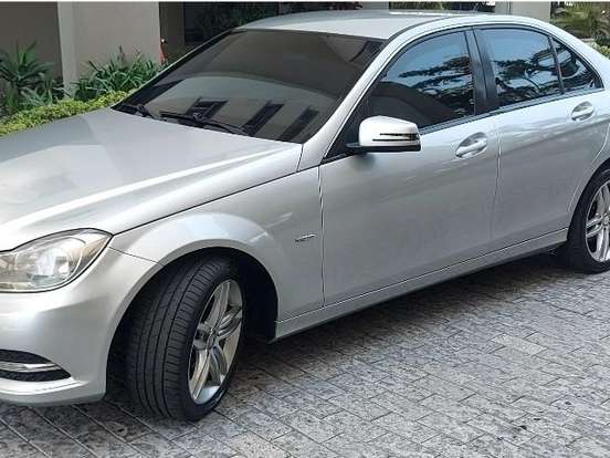 MERCEDES-BENZ-C 180-1.8 CGI CLASSIC 16V TURBO GASOLINA 4P AUTOMÁTICO MERCEDES-BENZ-C 180-2011