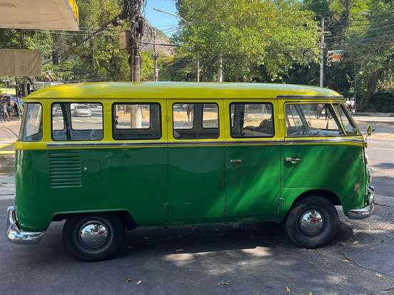 VOLKSWAGEN-KOMBI-1.5 LUXO 8V GASOLINA 3P MANUAL VOLKSWAGEN-KOMBI-1973