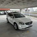 VOLVO XC60 2.4 D5 MOMENTUM DIESEL AWD 4P AUTOMÁTICO VOLVO XC60 2.4 D5 MOMENTUM DIESEL AWD 4P AUTOMÁTICO