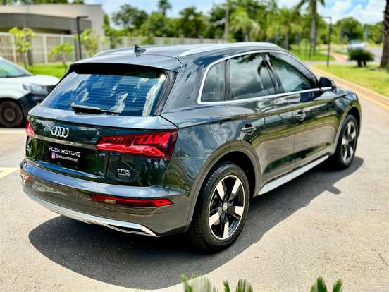 AUDI-Q5-2.0 TFSI GASOLINA AMBITION S TRONIC AUDI-Q5-2017