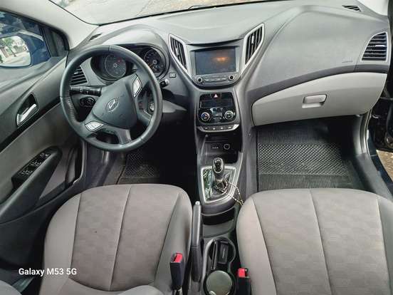HYUNDAI-HB20S-2018