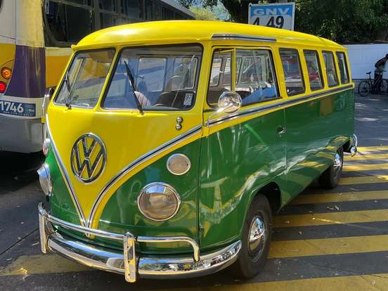 VOLKSWAGEN-KOMBI-1.5 LUXO 8V GASOLINA 3P MANUAL VOLKSWAGEN-KOMBI-1973