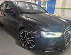 AUDI A4 2.0 TFSI ATTRACTION 180CV GASOLINA 4P MULTITRONIC AUDI A4 2.0 TFSI ATTRACTION 180CV GASOLINA 4P MULTITRONIC