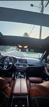 BMW-X7-2020