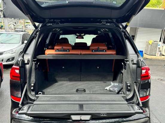 BMW-X7-4.4 V8 GASOLINA M50i STEPTRONIC BMW-X7-2020