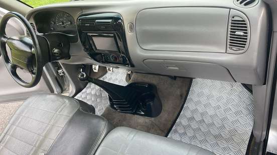 FORD-RANGER-1996