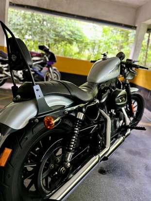 HARLEY-DAVIDSON-SPORTSTER XL 883N IRON-2015