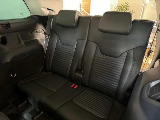 JEEP-COMMANDER-1.3 T270 TURBO FLEX LIMITED AT6 JEEP-COMMANDER-2022