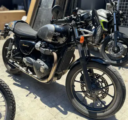 TRIUMPH STREET CUP 