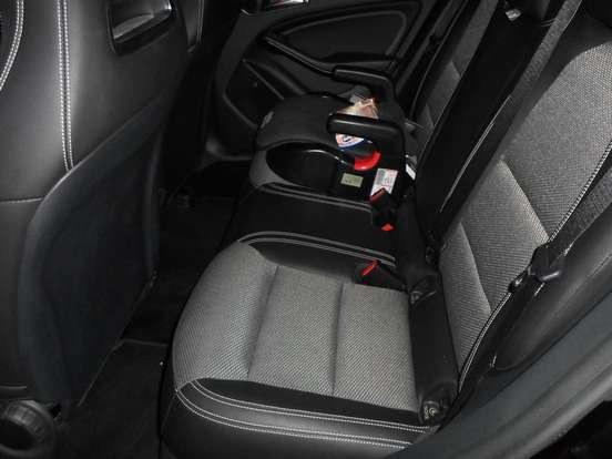 MERCEDES-BENZ-CLA 180-1.6 CGI GASOLINA 7G-DCT MERCEDES-BENZ-CLA 180-2017