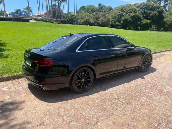 AUDI-A4-2.0 TFSI GASOLINA PRESTIGE PLUS S TRONIC AUDI-A4-2019