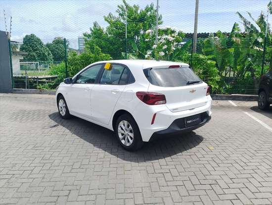 CHEVROLET-ONIX-2021