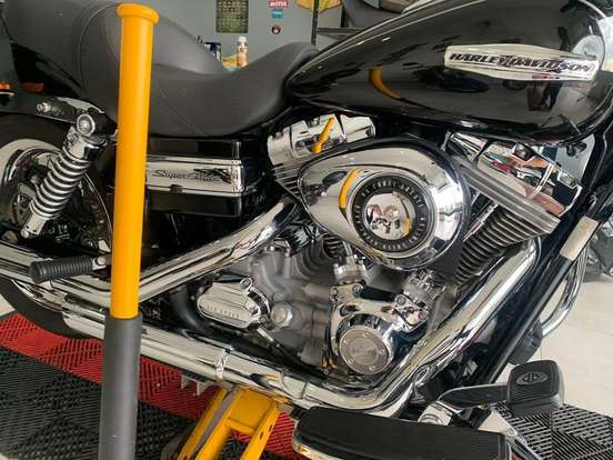 HARLEY-DAVIDSON-DYNA SUPER GLIDE CUSTOM-2009