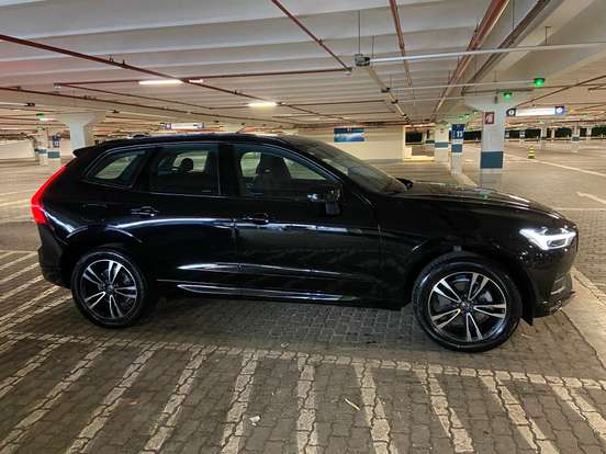 VOLVO-XC60-2.0 T5 GASOLINA MOMENTUM AWD GEARTRONIC VOLVO-XC60-2019