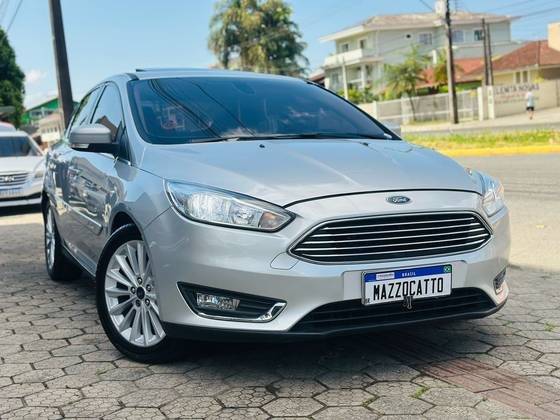 FORD FOCUS 2.0 TITANIUM PLUS 16V FLEX 4P POWERSHIFT