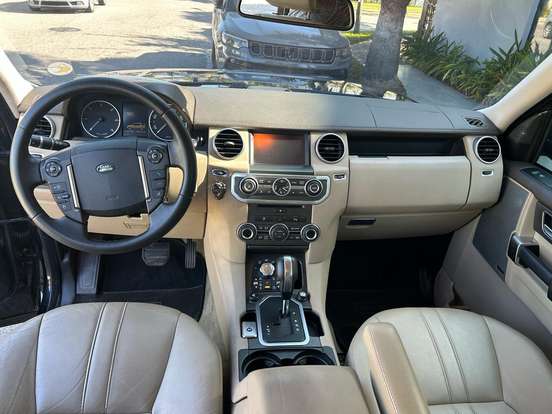 LAND ROVER-DISCOVERY 4-2011