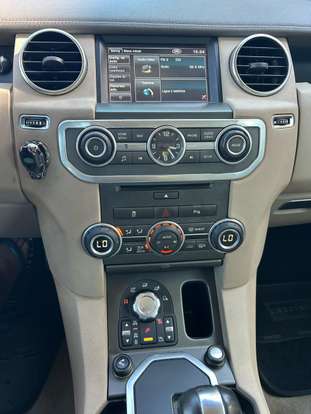 LAND ROVER-DISCOVERY 4-2011
