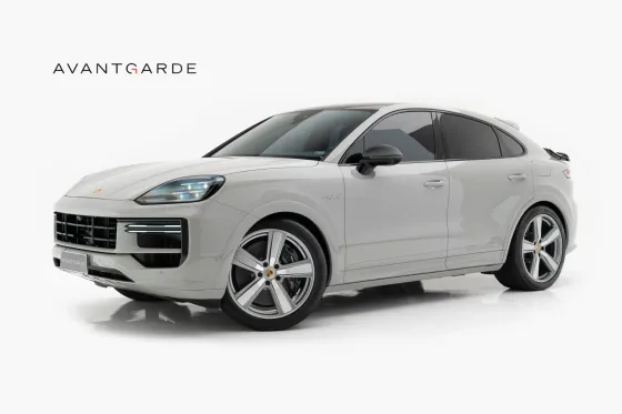 PORSCHE CAYENNE 4.0 V8 E-HYBRID TURBO COUPÉ AWD TIPTRONIC S