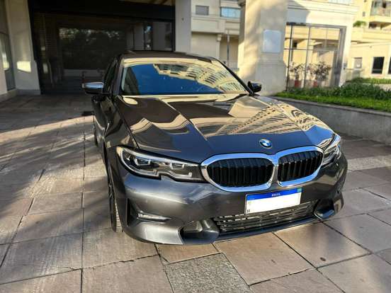 BMW-330i-2019