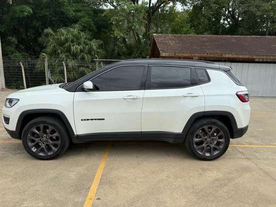 JEEP-COMPASS-2.0 16V DIESEL S 4X4 AUTOMÁTICO JEEP-COMPASS-2021