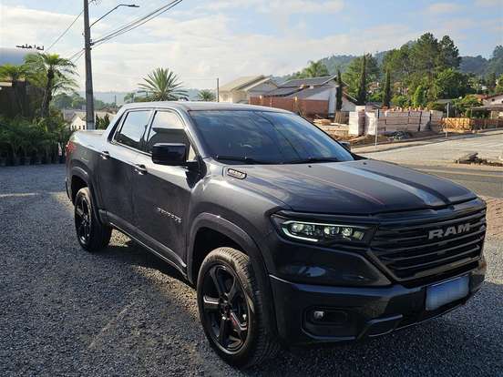RAM-RAMPAGE-2.0 HURRICANE 4 TURBO GASOLINA R/T 4X4 AUTOMÁTICO RAM-RAMPAGE-2023