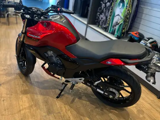 YAMAHA-FZ15 FAZER CONNECTED ABS YAMAHA-FZ15 FAZER CONNECTED ABS-2025