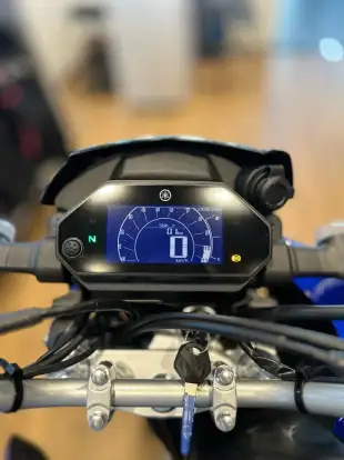 YAMAHA-XTZ 250 LANDER CONNECTED-2025