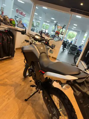 YAMAHA-XTZ 250 LANDER CONNECTED-2025
