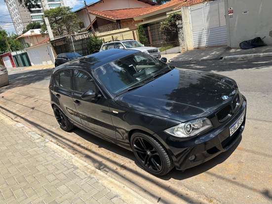 BMW-130i-2007