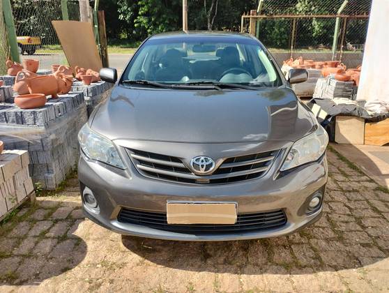 TOYOTA COROLLA 1.8 GLI 16V FLEX 4P AUTOMÁTICO