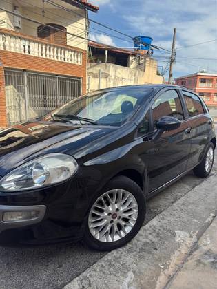 FIAT PUNTO 1.6 ESSENCE 16V FLEX 4P MANUAL