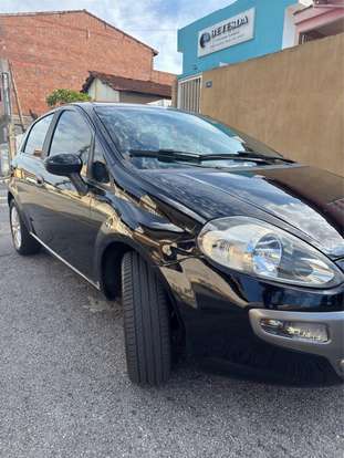 FIAT-PUNTO-2014