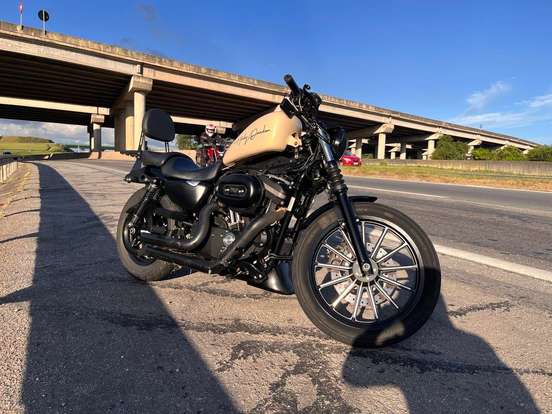 HARLEY-DAVIDSON-SPORTSTER 883 ROADSTER-2014