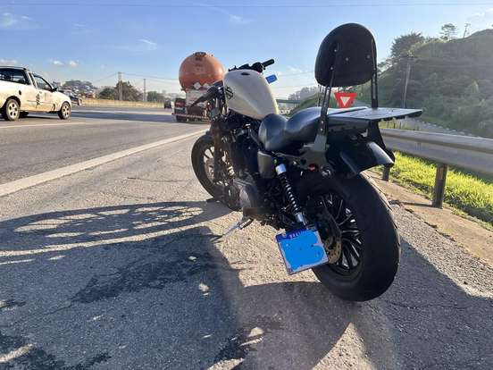 HARLEY-DAVIDSON-SPORTSTER 883 ROADSTER HARLEY-DAVIDSON-SPORTSTER 883 ROADSTER-2014