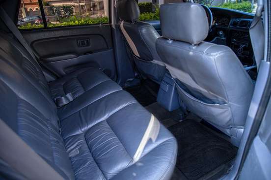 TOYOTA-HILUX SW4-1996